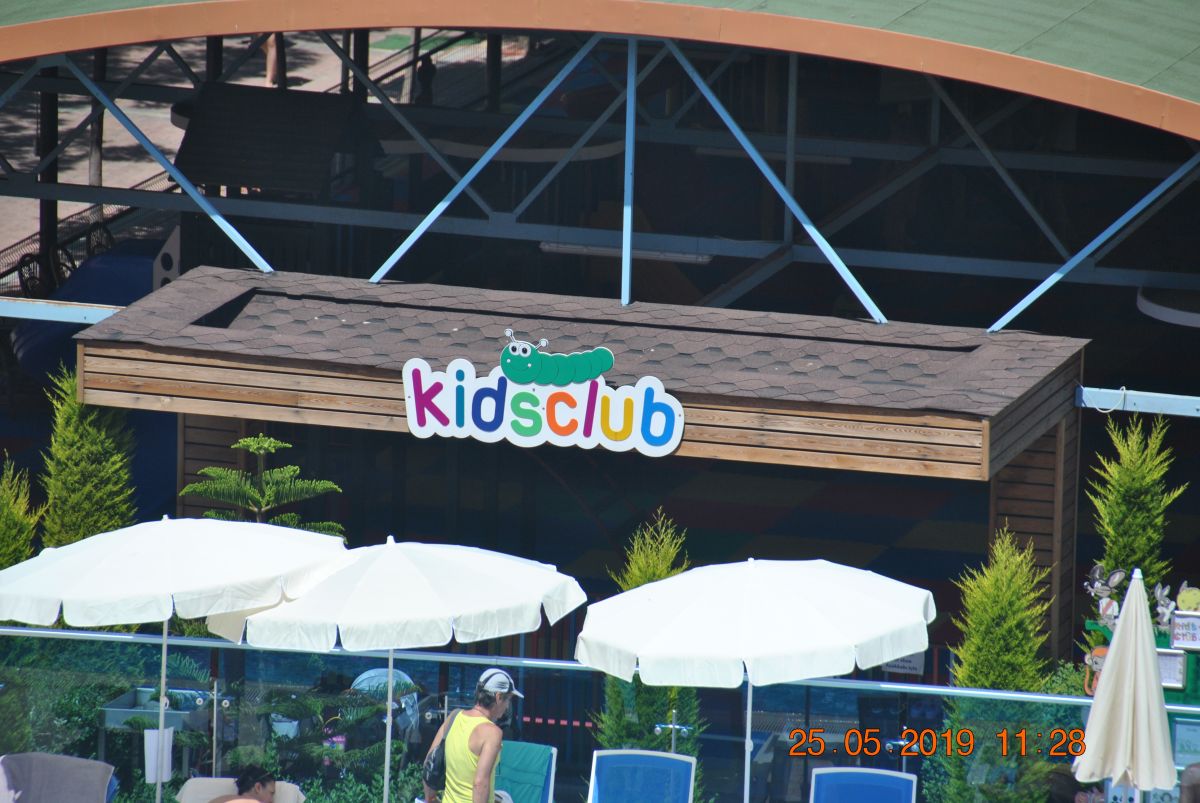 imagini hotel LONICERA RESORT